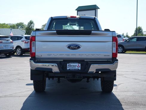 Used 2019 Ford F250 XL w/ XL Value Package AWD/4WD image 4