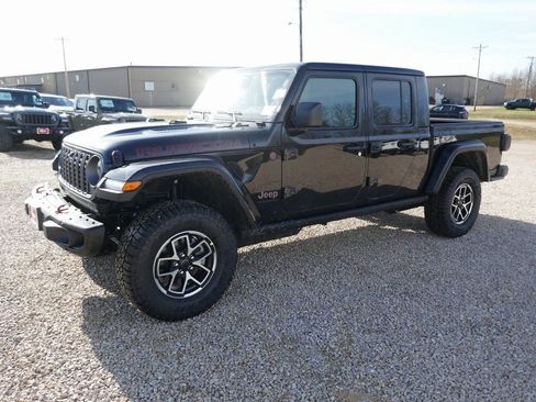 New 2026 Jeep Gladiator Rubicon AWD/4WD image 8