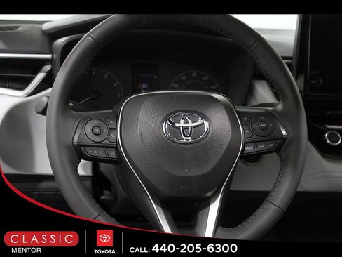 Certified 2024 Toyota Corolla SE image 7