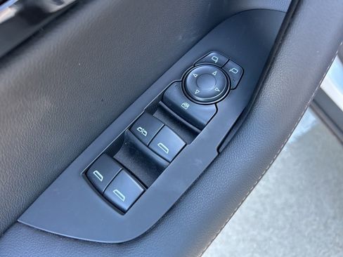 Used 2025 Chevrolet Blazer Premier w/ Driver Confidence II Package image 17