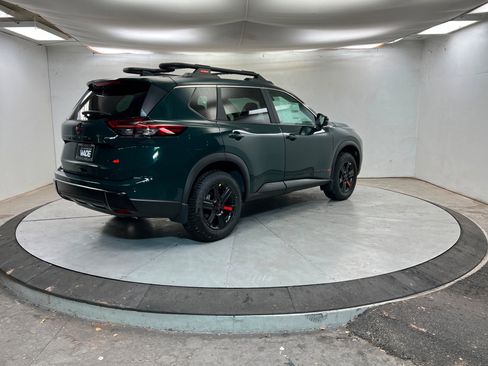 New 2026 Nissan Rogue SV image 5