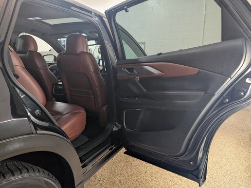 Used 2017 MAZDA CX-9 Signature image 21