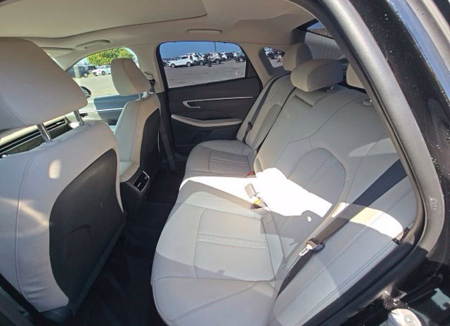 Used 2024 Hyundai Sonata Limited FWD image 15