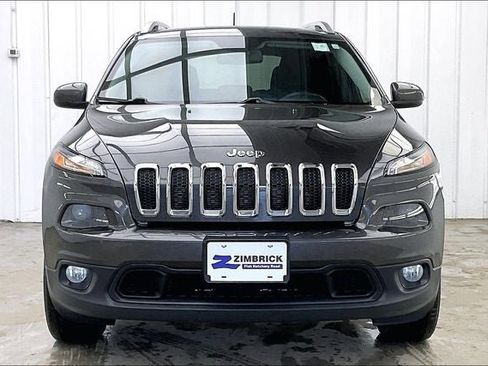 Used 2015 Jeep Cherokee Latitude w/ Cold Weather Group image 3