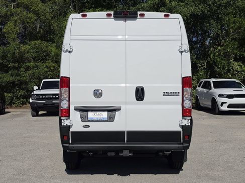 New 2026 RAM ProMaster 1500 w/ Premium Convenience Group FWD image 5