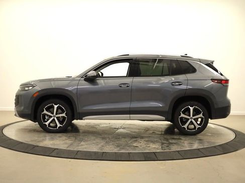 New 2026 Volkswagen Tiguan SE AWD/4WD image 6