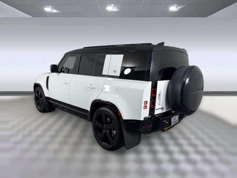 Used 2023 Land Rover Defender 110 X-Dynamic SE AWD/4WD image 3