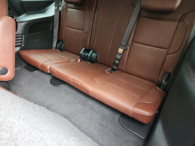 Used 2020 Chevrolet Tahoe Premier w/ Premier Plus Edition AWD/4WD image 33