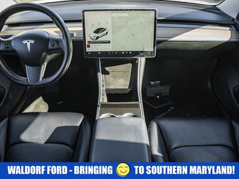 Used 2018 Tesla Model 3 image 19