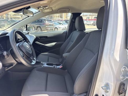 Used 2024 Toyota Corolla LE FWD image 24