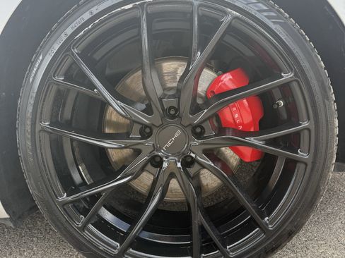 Used 2018 Tesla Model 3 Performance AWD/4WD image 9