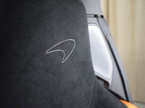 New 2026 McLaren Artura image 36