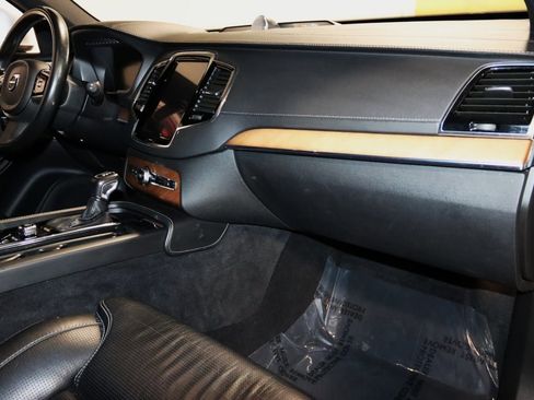 Used 2018 Volvo XC90 T6 Inscription w/ Convenience Package image 63