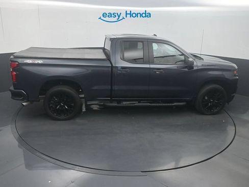 Used 2020 Chevrolet Silverado 1500 Custom w/ Custom Value Package AWD/4WD image 25