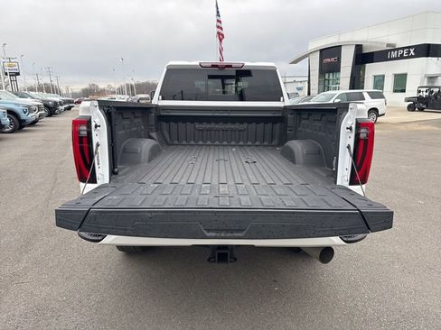 Used 2024 GMC Sierra 3500 Denali Ultimate image 33