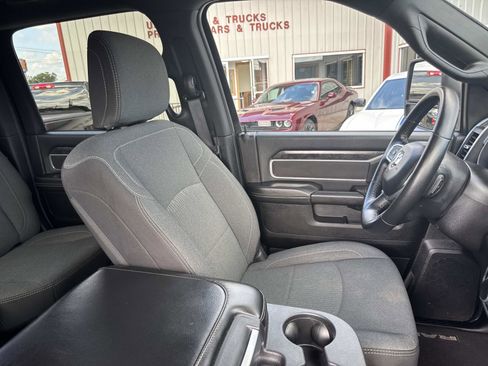 Used 2024 RAM 2500 Big Horn w/ Night Edition image 10