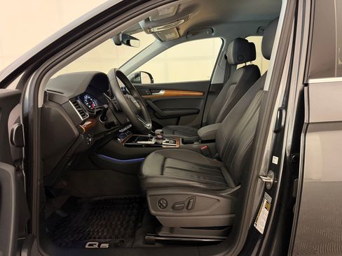 Certified 2023 Audi Q5 2.0T Premium w/ Convenience Package image 5