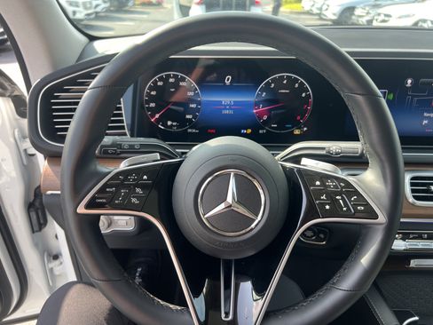 Certified 2025 Mercedes-Benz GLE 350 4MATIC image 18