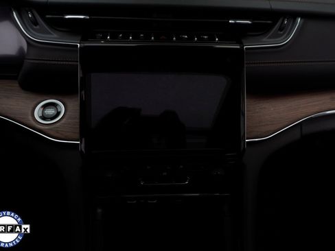 Used 2023 Jeep Grand Cherokee Summit image 25