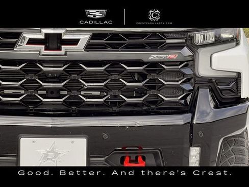 Used 2025 Chevrolet Silverado 1500 ZR2 w/ Technology Package image 9