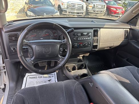 Used 2004 Dodge Dakota SLT w/ PWR Convenience Group AWD/4WD image 15