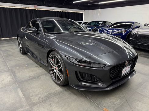 Used 2023 Jaguar F-TYPE R-Dynamic image 9
