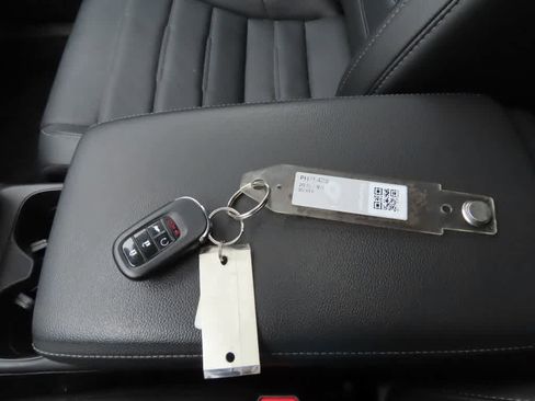 Certified 2025 Honda CR-V EX-L image 27