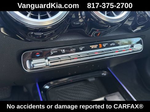 Used 2021 Mercedes-Benz GLB 250 4MATIC image 19