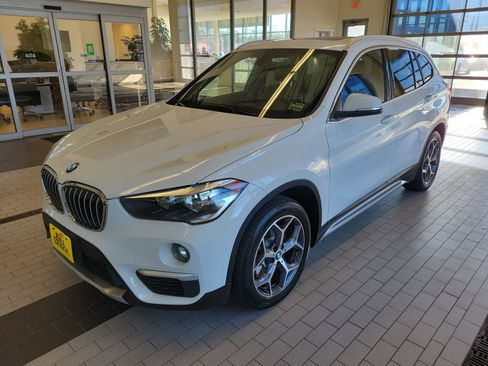 Used 2018 BMW X1 xDrive28i w/ Convenience Package image 1