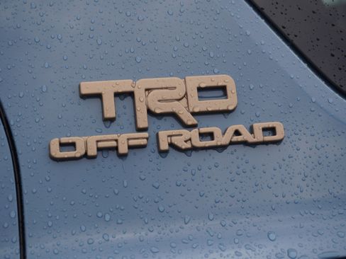 New 2025 Toyota 4Runner TRD Off-Road Premium image 10