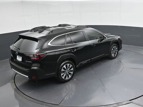 Used 2024 Subaru Outback Limited image 42