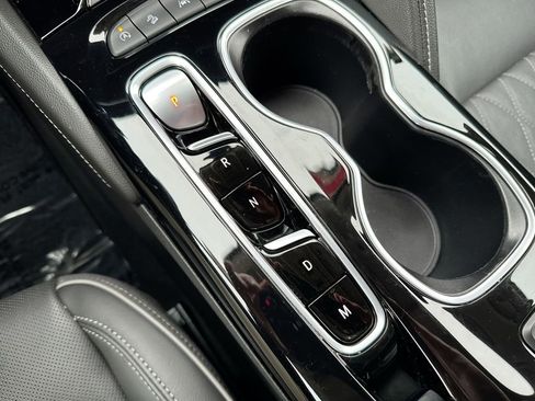 Certified 2023 Buick Envision Avenir image 15