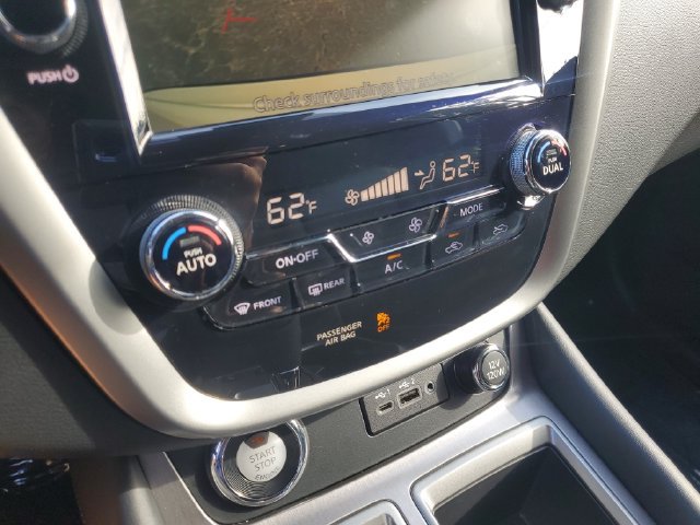 Used 2024 Nissan Murano SV w/ SV Midnight Edition Package FWD image 22