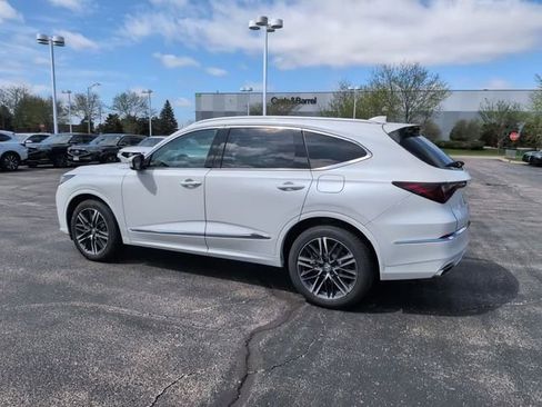 New 2026 Acura MDX w/ Advance Package AWD/4WD image 8