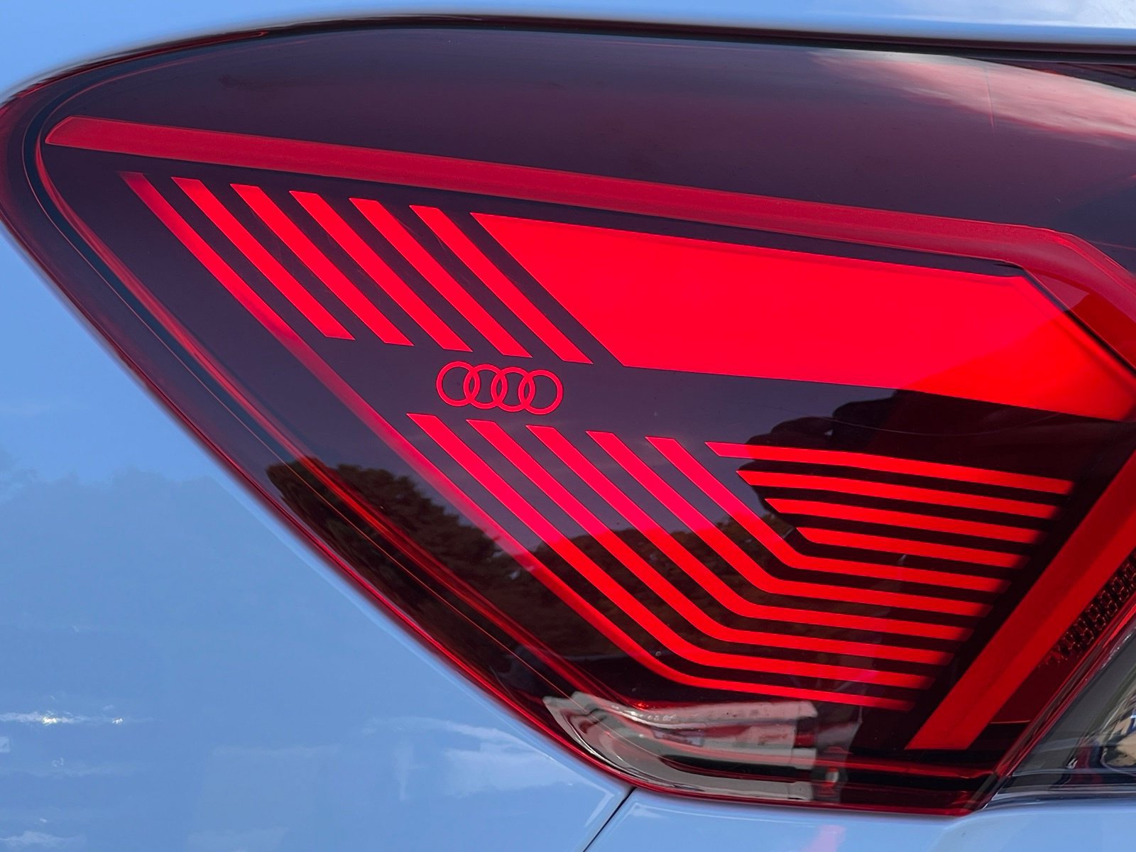 Used 2024 Audi Q4 e-tron Prestige w/ Black Optic Package AWD/4WD image 38