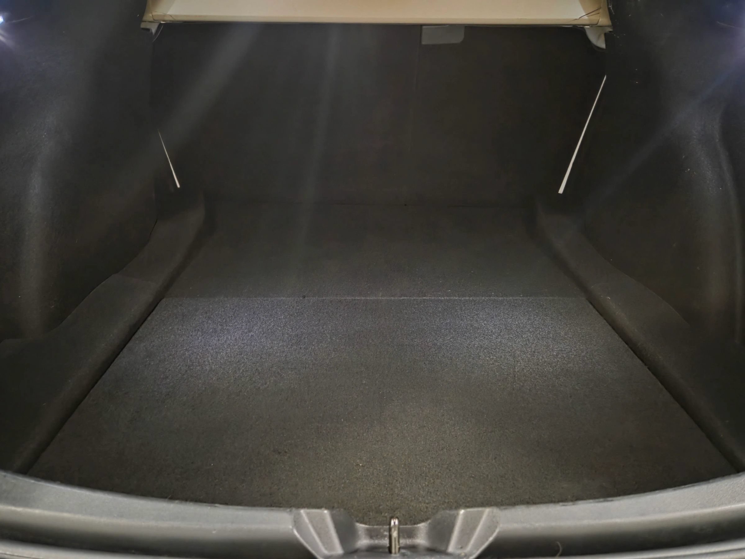 Used 2022 Tesla Model 3 Long Range AWD/4WD image 30
