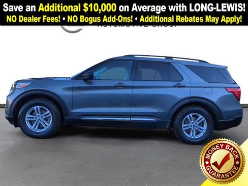 Used 2021 Ford Explorer XLT image 2