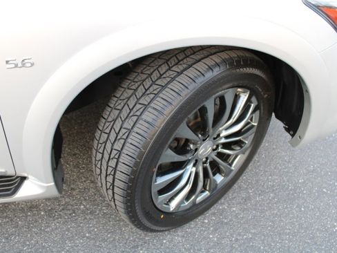 Used 2015 INFINITI QX80 4WD image 22