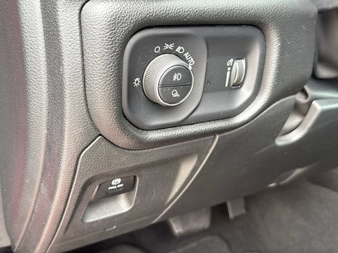 Used 2023 RAM 1500 Big Horn w/ Trailer Tow Group AWD/4WD image 31