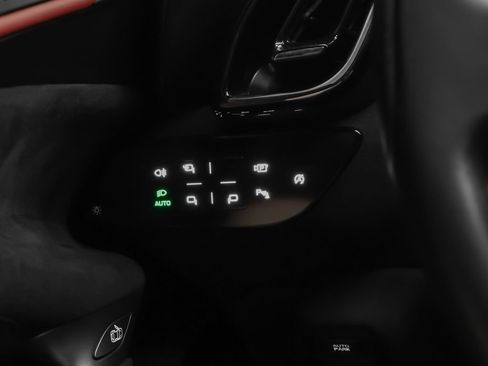 Certified 2022 Ferrari Roma RWD image 51