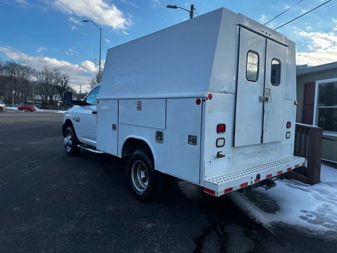 Used 2014 RAM 3500 Tradesman image 3