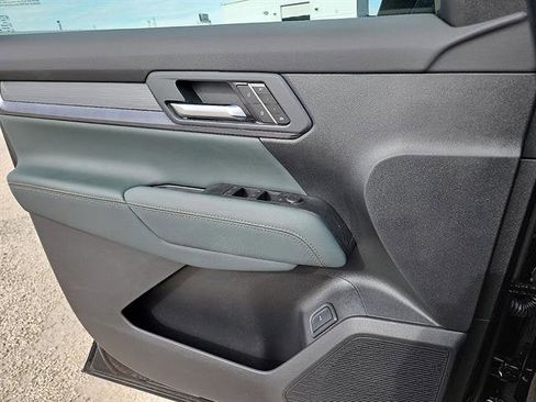 New 2026 GMC Terrain AT4 w/ Convenience Package III image 13