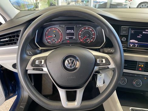 Used 2019 Volkswagen Jetta S image 15