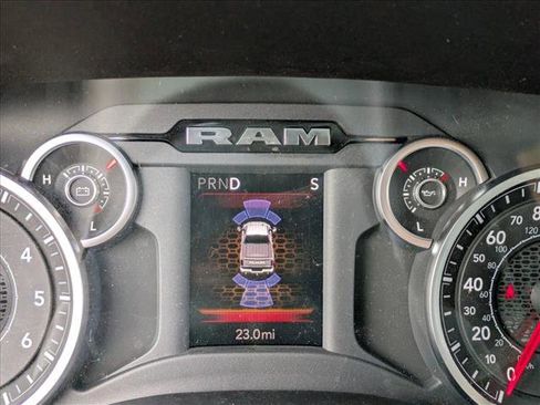 New 2026 RAM 2500 Big Horn AWD/4WD image 12