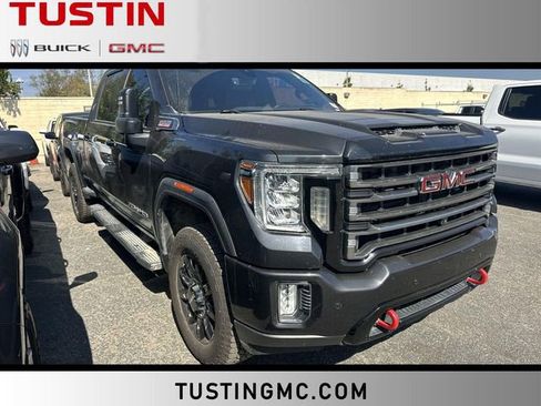 Used 2020 GMC Sierra 2500 AT4 w/ AT4 Premium Package image 1