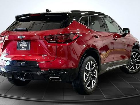 Used 2024 Chevrolet Blazer RS w/ Driver Confidence II Package FWD image 2