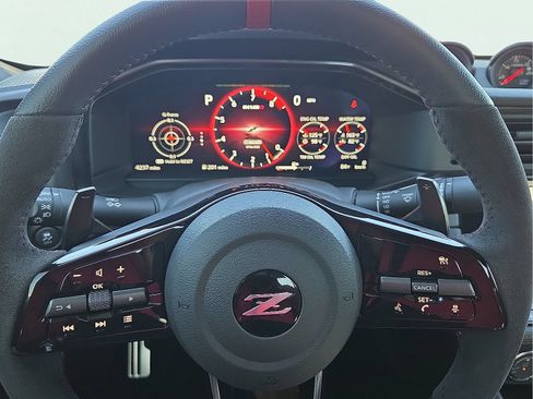 Used 2024 Nissan Z NISMO w/ Floor Mat Package RWD image 24