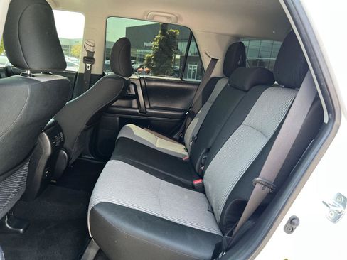 Used 2019 Toyota 4Runner SR5 AWD/4WD image 26