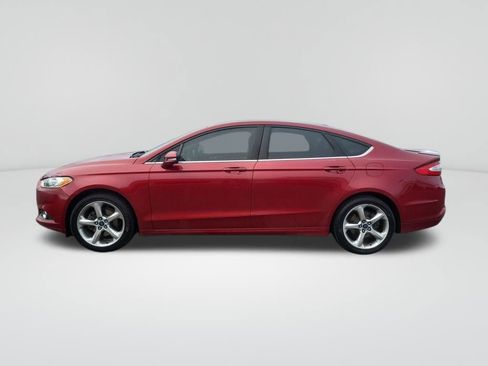 Used 2014 Ford Fusion SE image 3