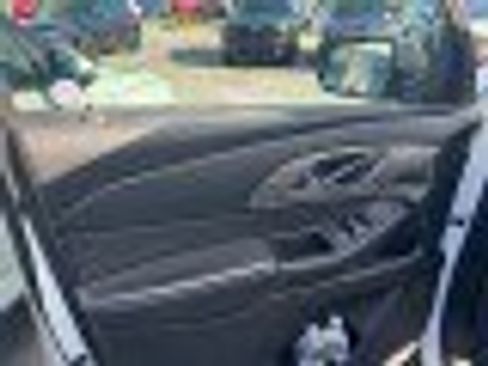 Used 2019 Chevrolet Traverse LS image 8